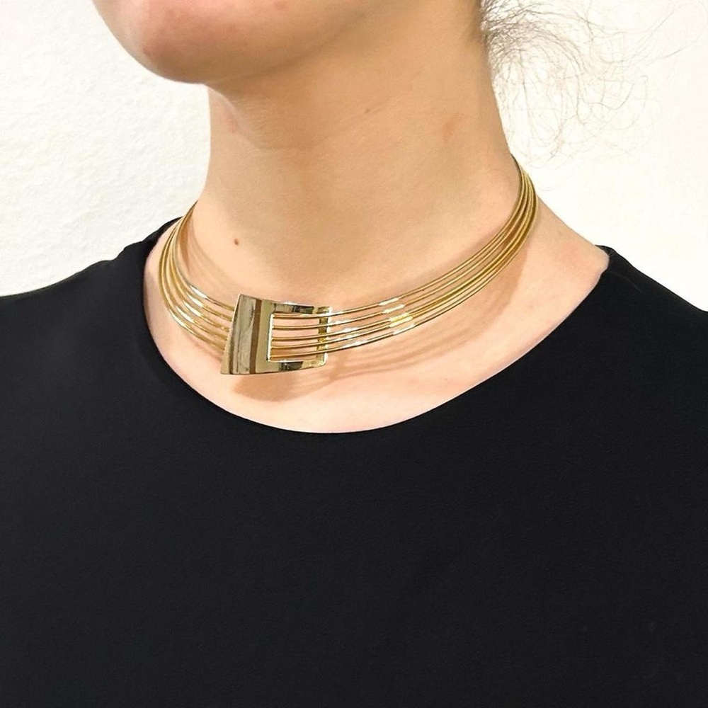 vintage 60s style gold cuff necklace